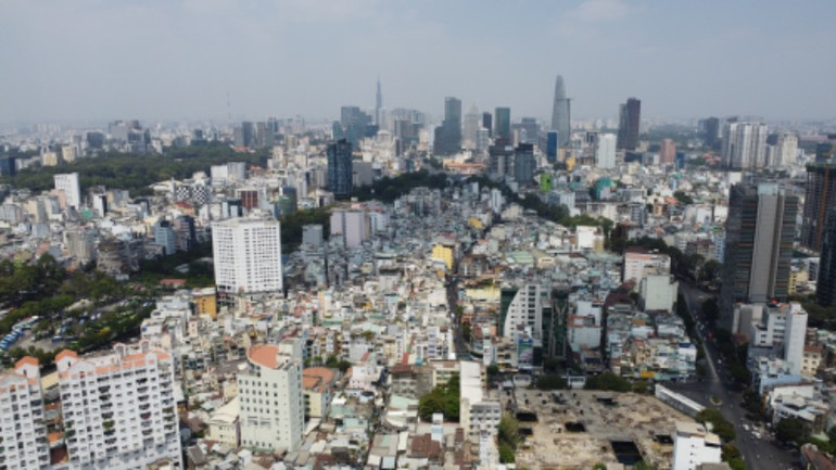 Nhiều công trình xây dựng cao tầng tại Thành phố Hồ Chí Minh.