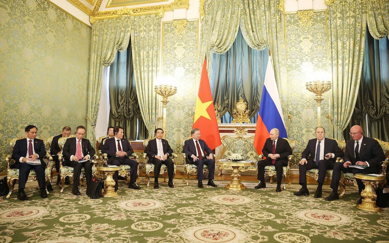 Tổng Bí thư Tô Lâm hội đàm hẹp với Tổng thống Nga Vladimir Putin