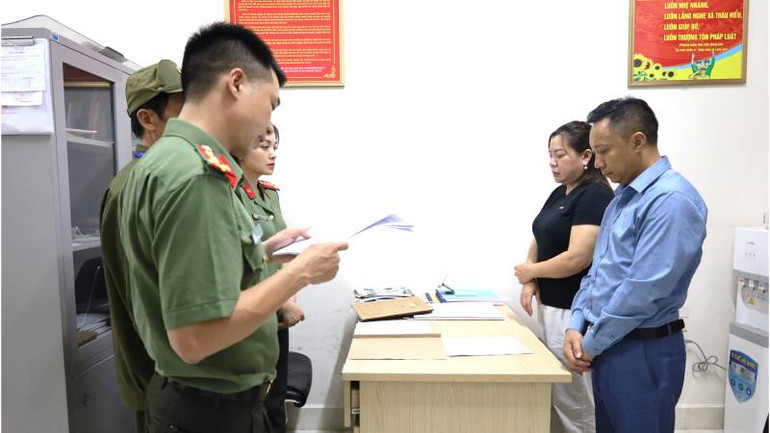 Cơ quan An ninh điều tra Công an tỉnh Lạng Sơn ra quyết định khởi tố, bắt tạm giam đối tượng Nguyễn Đăng Bắc và Tống Thị Hồng Thắm. (Ảnh: Công an tỉnh Lạng Sơn)