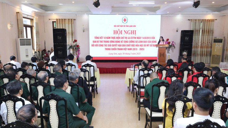 Hội nghị Tổng kết 10 năm thực hiện Chỉ thị 43-CT/TW ngày 14/5/2015 của Ban Bí thư Trung ương Đảng. (Ảnh: ANH TUẤN) Hội nghị Tổng kết 10 năm thực hiện Chỉ thị 43-CT/TW ngày 14/5/2015 của Ban Bí thư Trung ương Đảng. (Ảnh: ANH TUẤN)