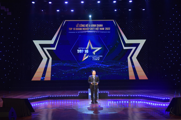 Thứ trưởng Thông tin và Truyền thông Nguyễn Huy Dũng phát biểu. Thứ trưởng Thông tin và Truyền thông Nguyễn Huy Dũng phát biểu.