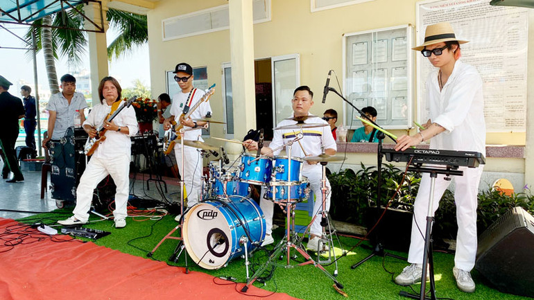 Phú Quốc đón 2.000 khách người Đức, Úc đến dịp Tết Nguyên đán ảnh 2 Phú Quốc đón 2.000 khách người Đức, Úc đến dịp Tết Nguyên đán ảnh 2