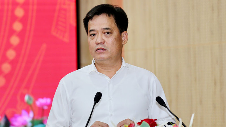 Bí thư Thành ủy Phú Quốc Lê Quốc Anh phát biểu. Bí thư Thành ủy Phú Quốc Lê Quốc Anh phát biểu.