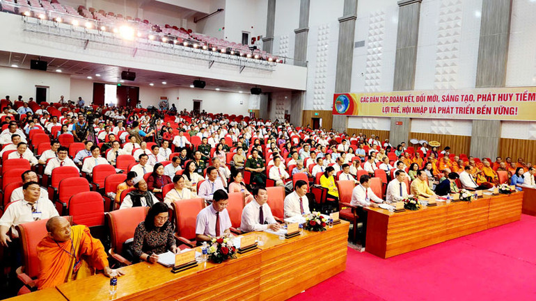 Đại biểu dự Đại hội.