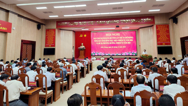 Quang cảnh hội nghị.