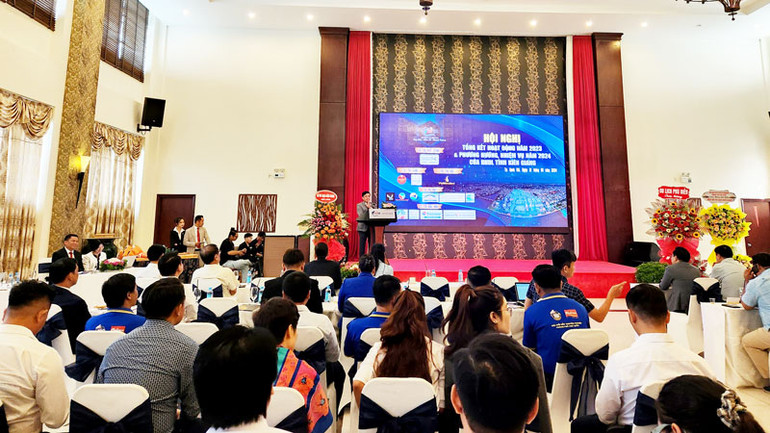 Quang cảnh hội nghị.