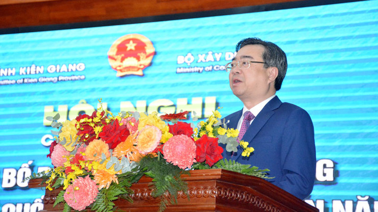 Bộ trưởng Xây dựng Nguyễn Thanh Nghị phát biểu tại hội nghị.