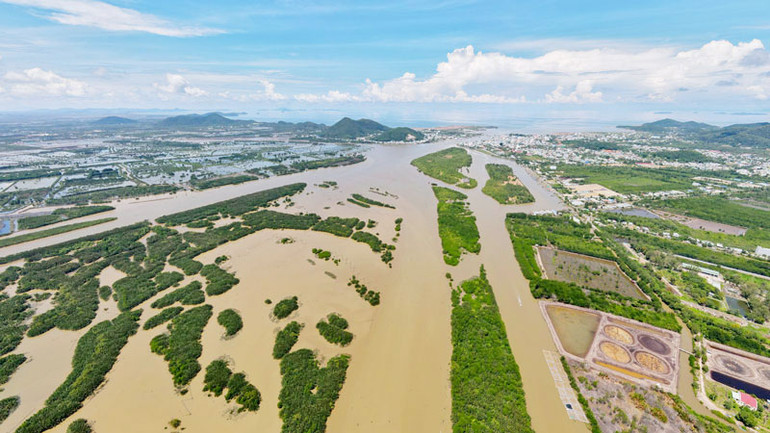 Nhiều địa phương của thành phố Hà Tiên chưa xử lý 7 trường hợp lấn, chiếm với diện tích 25ha đất công.