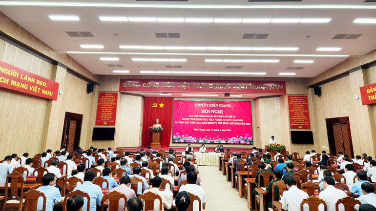 Quang cảnh hội nghị.