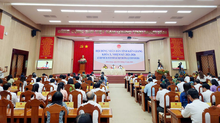 Quang cảnh kỳ họp.