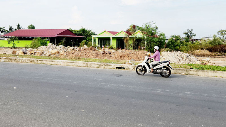 Ủy ban nhân dân thành phố Hà Tiên để xảy ra nhiều sai phạm liên quan đất đai.