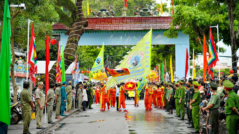 Hoạt động Lễ hội truyền thống kỷ niệm Anh hùng dân tộc Nguyễn Trung Trực hy sinh.