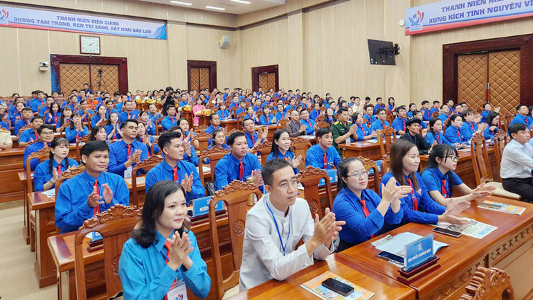 Đại biểu tham dự Đại hội.