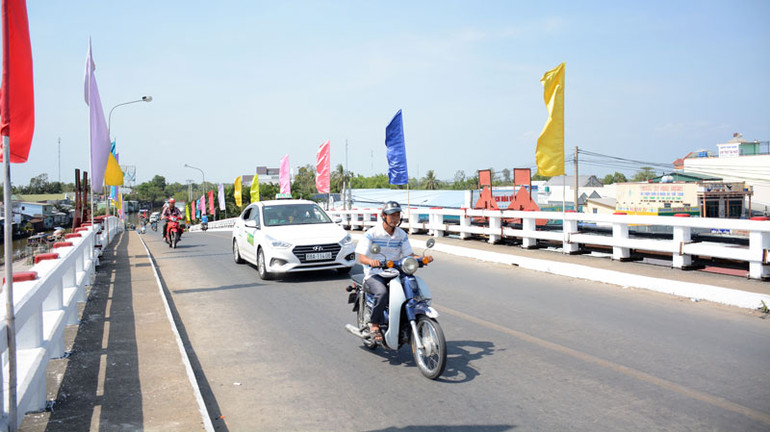 Kết luận thanh tra đề nghị Chủ tịch Ủy ban nhân dân thị trấn Vĩnh Thuận và cá nhân liên quan nộp khắc phục số tiền gần 107 triệu đồng vào ngân sách Nhà nước.