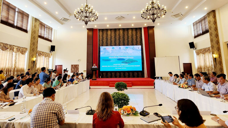 Quang cảnh lễ khởi động. Quang cảnh lễ khởi động.