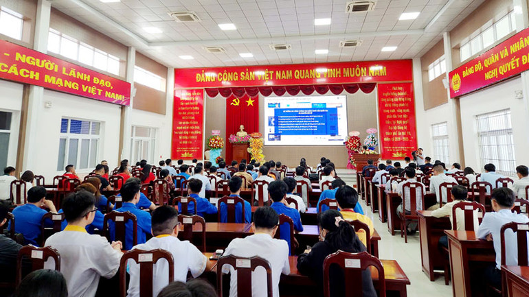 Quang cảnh hội thảo.