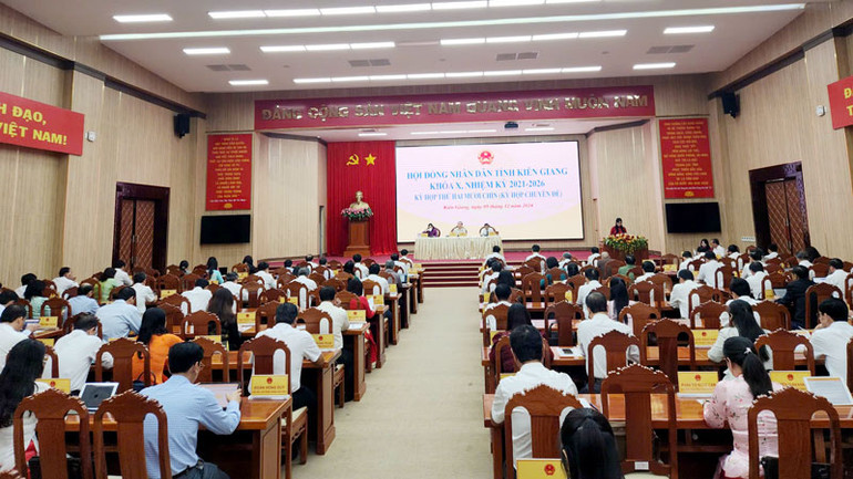 Quang cảnh kỳ họp.