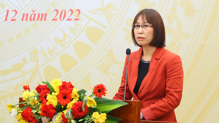 Phó Giám đốc Văn phòng Giới sử dụng lao động (VCCI) Vi Thị Hồng Minh nêu ý kiến tại chương trình.