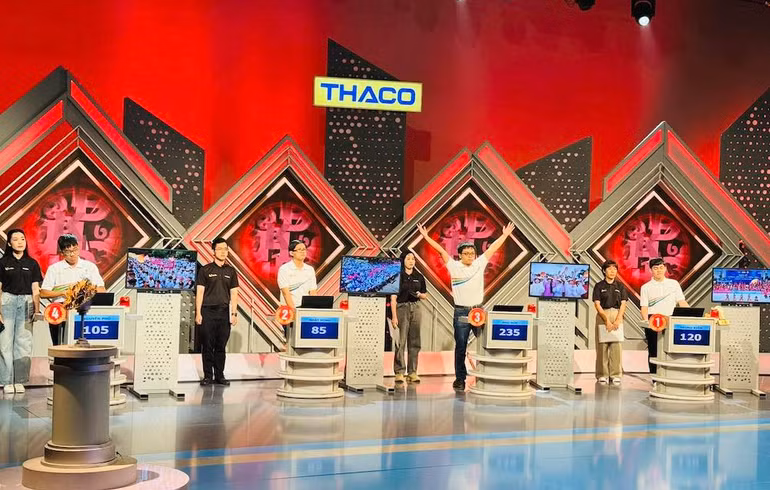 Các thí sinh sau phần thi Tăng tốc.