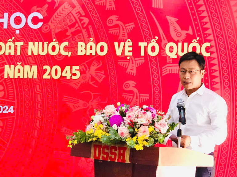 GS Lê Quân phát biểu tại Hội thảo. GS Lê Quân phát biểu tại Hội thảo.