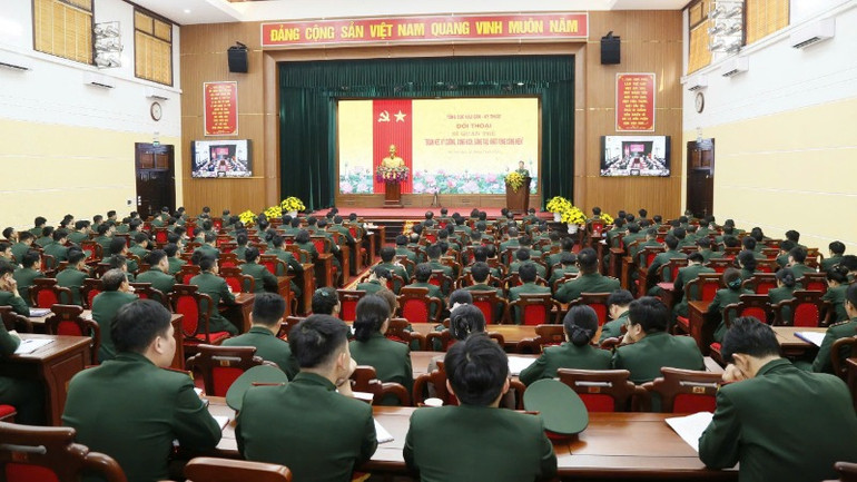 Toàn cảnh buổi đối thoại.