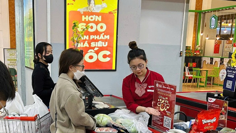 Ủng hộ Chiến dịch “Gửi quà Góp Tết” thông qua quét mã QR tại cửa hàng WINMART và siêu thị Saigon Co.op. Ủng hộ Chiến dịch “Gửi quà Góp Tết” thông qua quét mã QR tại cửa hàng WINMART và siêu thị Saigon Co.op.