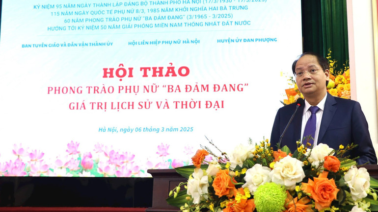Trưởng Ban Tuyên giáo và Dân vận Thành ủy Nguyễn Doãn Toản phát biểu đề dẫn Hội thảo. (Ảnh: Bảo Lâm)