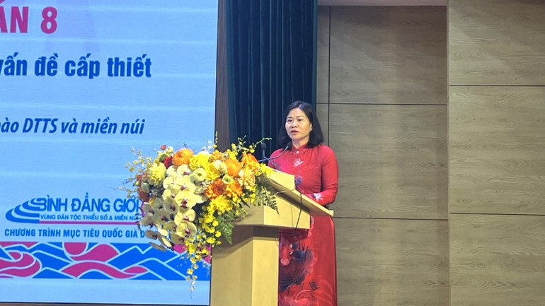 Chủ tịch Hội Liên hiệp Phụ nữ Việt Nam Nguyễn Thị Tuyến phát biểu.