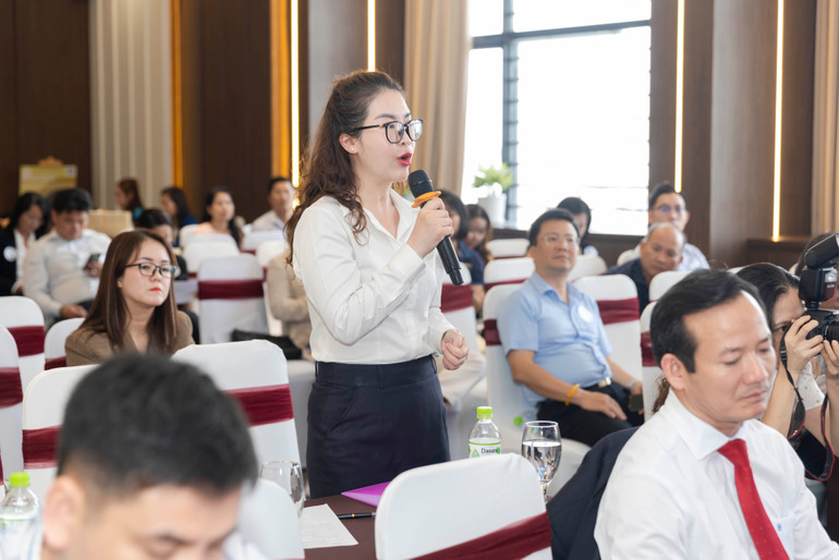 Doanh nghiệp du lịch Thành phố Hồ Chí Minh đóng góp ý kiến.