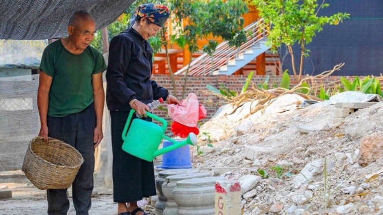 Mốc giới mặt bằng đã được cắm toàn tuyến thuộc dự án nhưng tiến độ dự án rất khó khăn.