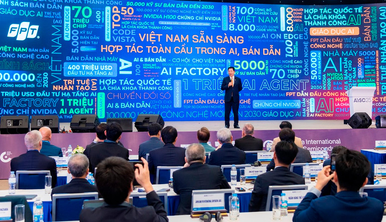 Ông Trương Gia Bình: "Một số nghiên cứu về AI của FPT đã lọt vào top 3% xuất sắc nhất thế giới".