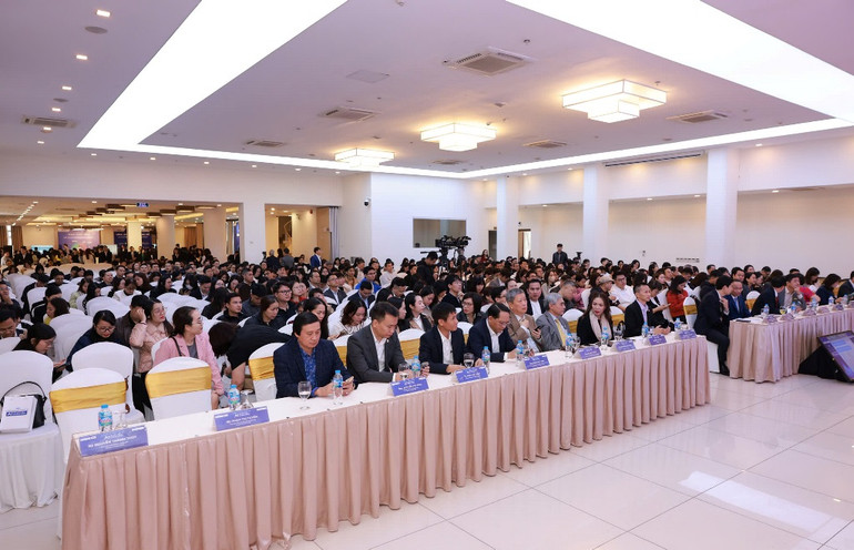 Quang cảnh hội thảo.