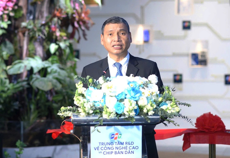 Ông Hồ Kỳ Minh, Ủy viên Ban Thường vụ Thành ủy, Phó Chủ tịch Thường trực UBND thành phố Đà Nẵng chia sẻ tại sự kiện.