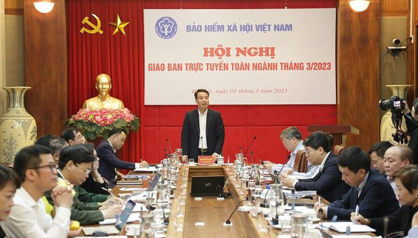 Tổng Giám đốc Bảo hiểm xã hội Việt Nam Nguyễn Thế Mạnh phát biểu tại hội nghị giao ban trực tuyến toàn ngành tháng 3/2023. (Ảnh: Tâm Trung)