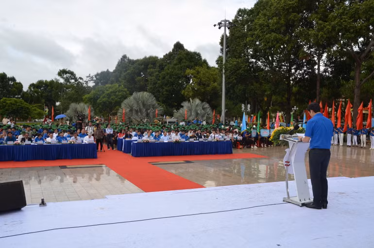 Khung cảnh Lễ ra quân Chiến dịch thanh niên tình nguyện hè 2025 và hưởng ứng Tháng hành động vì trẻ em năm 2025.