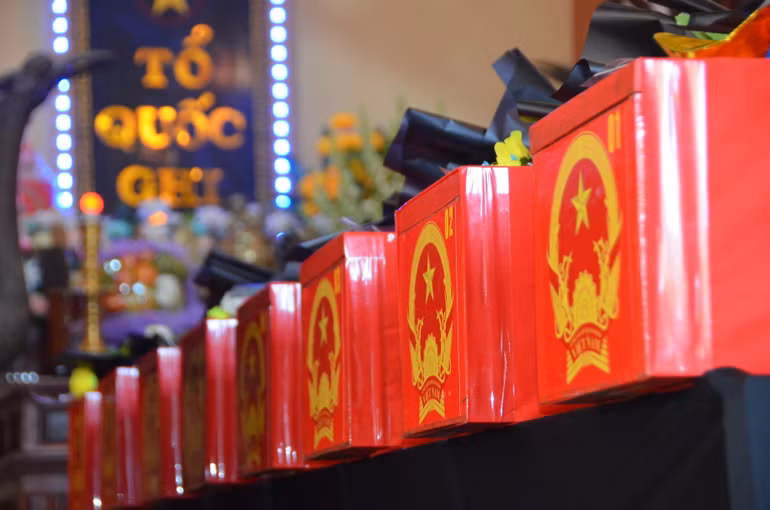 Công lao đóng góp, sự hy sinh của các anh hùng, liệt sĩ đã tô thắm lá Quốc kỳ vinh quang của Tổ quốc Việt Nam, ghi dấu ấn sâu đậm về tình hữu nghị của nhân dân hai nước Việt Nam-Campuchia.