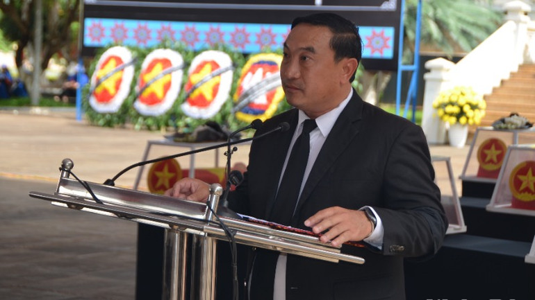 Ông Yong Kim Hiên, Phó Tỉnh trưởng, Trưởng Ban chuyên trách tỉnh Preah Vihear phát biểu tại Lễ truy điệu.