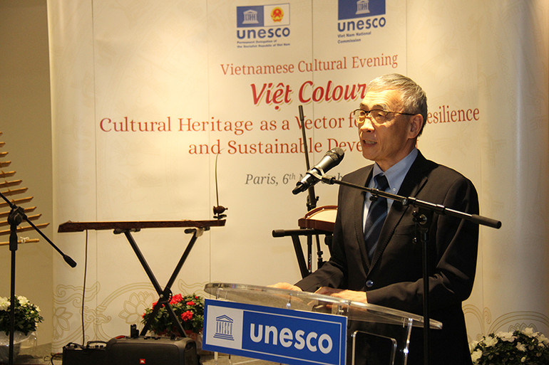 Phó Tổng Giám đốc UNESCO Xing Qu nhấn mạnh: Việt Nam có mối quan hệ hợp tác hiệu quả với UNESCO trong gần 50 năm qua. Cam kết của Việt Nam được thể hiện rõ qua hành động. (Ảnh: Khải Hoàn) Phó Tổng Giám đốc UNESCO Xing Qu nhấn mạnh: Việt Nam có mối quan hệ hợp tác hiệu quả với UNESCO trong gần 50 năm qua. Cam kết của Việt Nam được thể hiện rõ qua hành động. (Ảnh: Khải Hoàn)