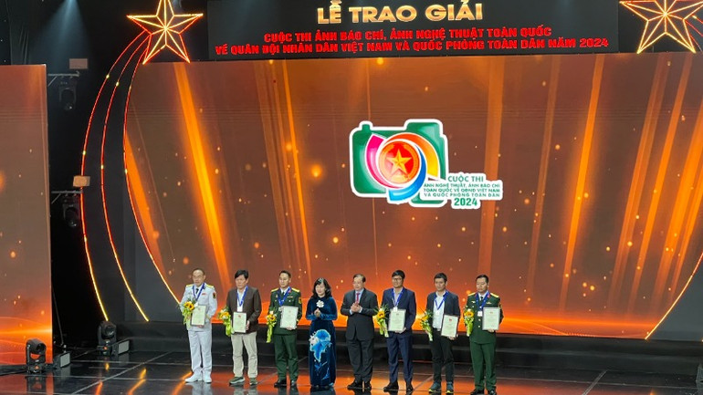 Cuộc thi mở ra cơ hội tham gia rộng rãi cho các nhà báo, nhà nhiếp ảnh chuyên nghiệp và không chuyên nghiệp.