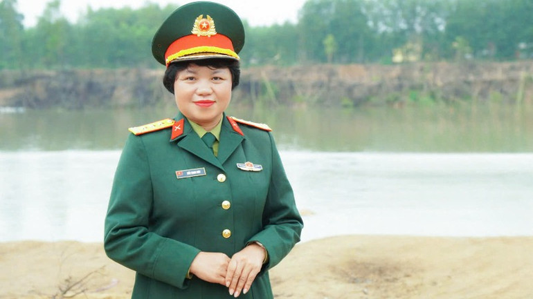 Thượng tá Kiều Thanh Thúy, Giám đốc sản xuất phim.