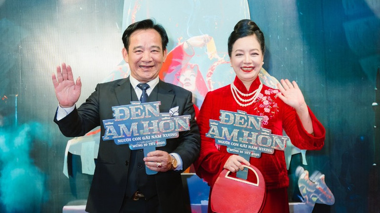 Nghệ sĩ ưu tú Tiến Quang (Quang Tèo) và Chiều Xuân.