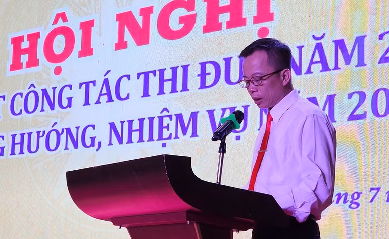 Ông Trần Xuân Tâm, Phó Giám đốc (phụ trách) Quỹ Bảo vệ và Phát triển rừng tỉnh Điện Biên thông tin kết quả thực hiện chi trả dịch vụ môi trường rừng của 7 tỉnh Tây Bắc trong năm 2023.