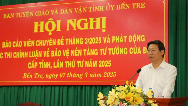 Phó Bí thư Thường trực Tỉnh ủy Trần Thanh Lâm phát biểu tại Hội nghị. (Ảnh: HOÀNG TRUNG) Phó Bí thư Thường trực Tỉnh ủy Trần Thanh Lâm phát biểu tại Hội nghị. (Ảnh: HOÀNG TRUNG)