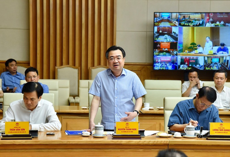 Bộ trưởng Xây dựng Nguyễn Thanh Nghị phát biểu.