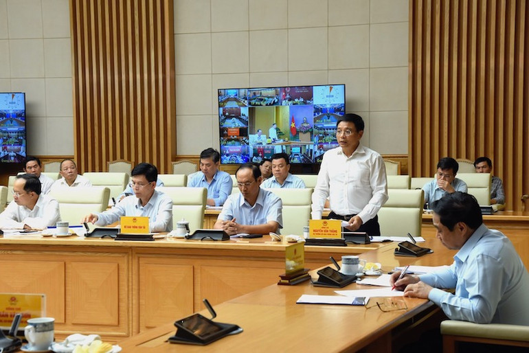 Bộ trưởng Giao thông vận tải Nguyễn Văn Thắng phát biểu.