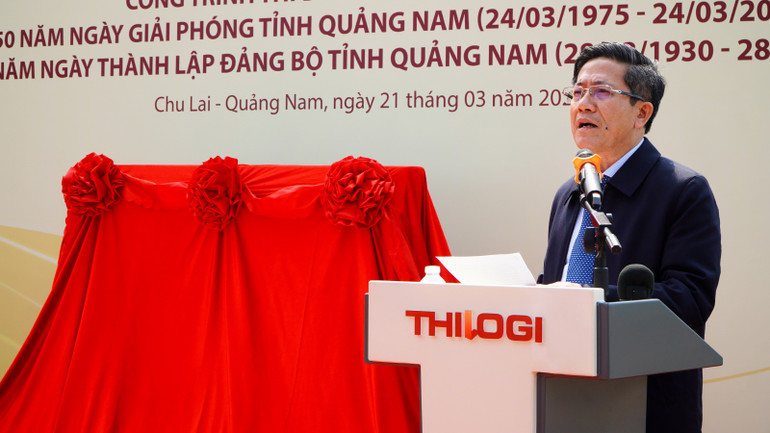 Phó Chủ tịch Ủy ban nhân dân tỉnh Quảng Nam Trần Nam Hưng phát biểu tại buổi lễ.