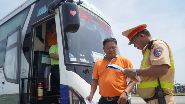 Phòng Cảnh giao thông Công an tỉnh Quảng Nam sẽ kết hợp đấu tranh trấn áp các loại tội phạm hoạt động trên tuyến giao thông quan trọng.