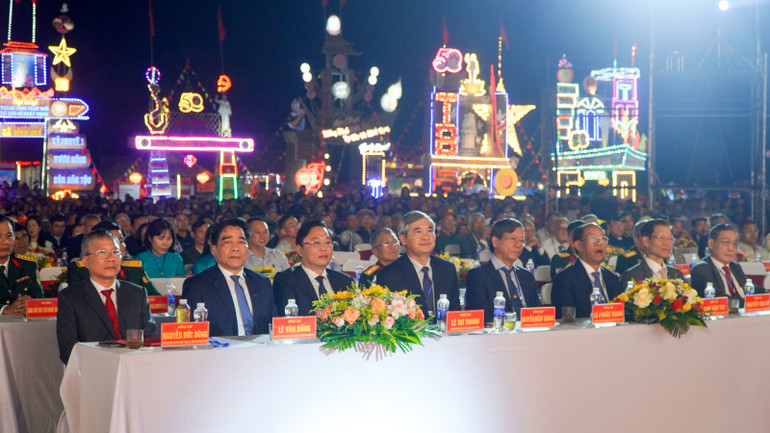 Lãnh đạo tỉnh Quảng Nam tham dự Lễ kỷ niệm 50 năm ngày giải phóng quê hương Thăng Bình (26/3/1975-26/3/2025).