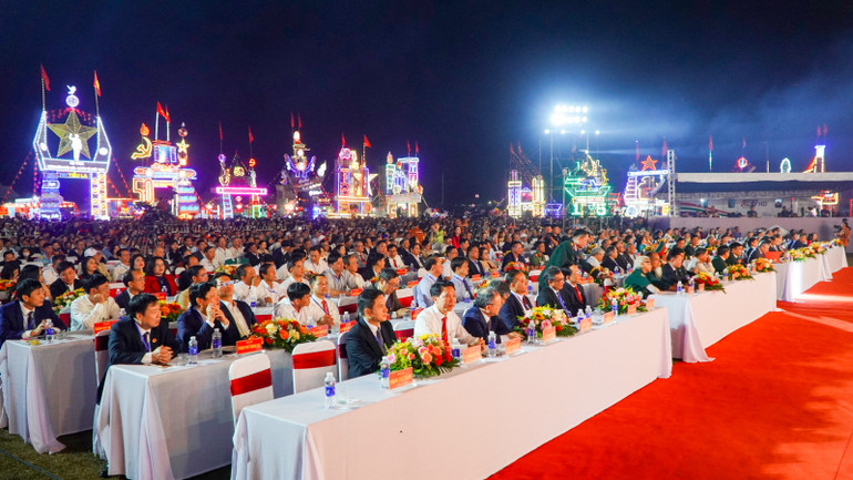 Quang cảnh Lễ kỷ niệm 50 năm ngày giải phóng quê hương Thăng Bình (26/3/1975-26/3/2025).