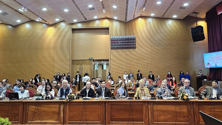 Hội thảo có sự tham gia của nhiều nhà nghiên cứu, nhà khoa học trong và ngoài nước.